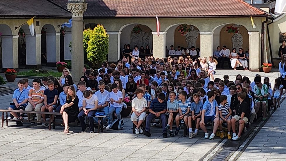 JCE | Jezuickie Centrum Edukacji w Nowym Sączu
